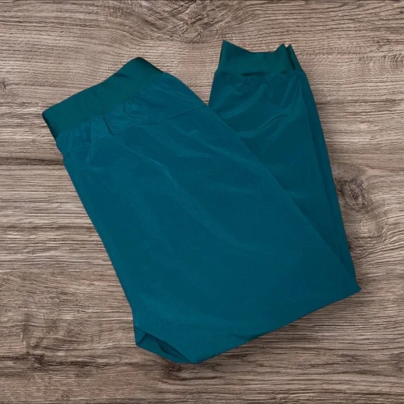 Under Armour Teal Sport High Rise Women’s XL Tapered Joggers - NWT - Picture 2 of 6